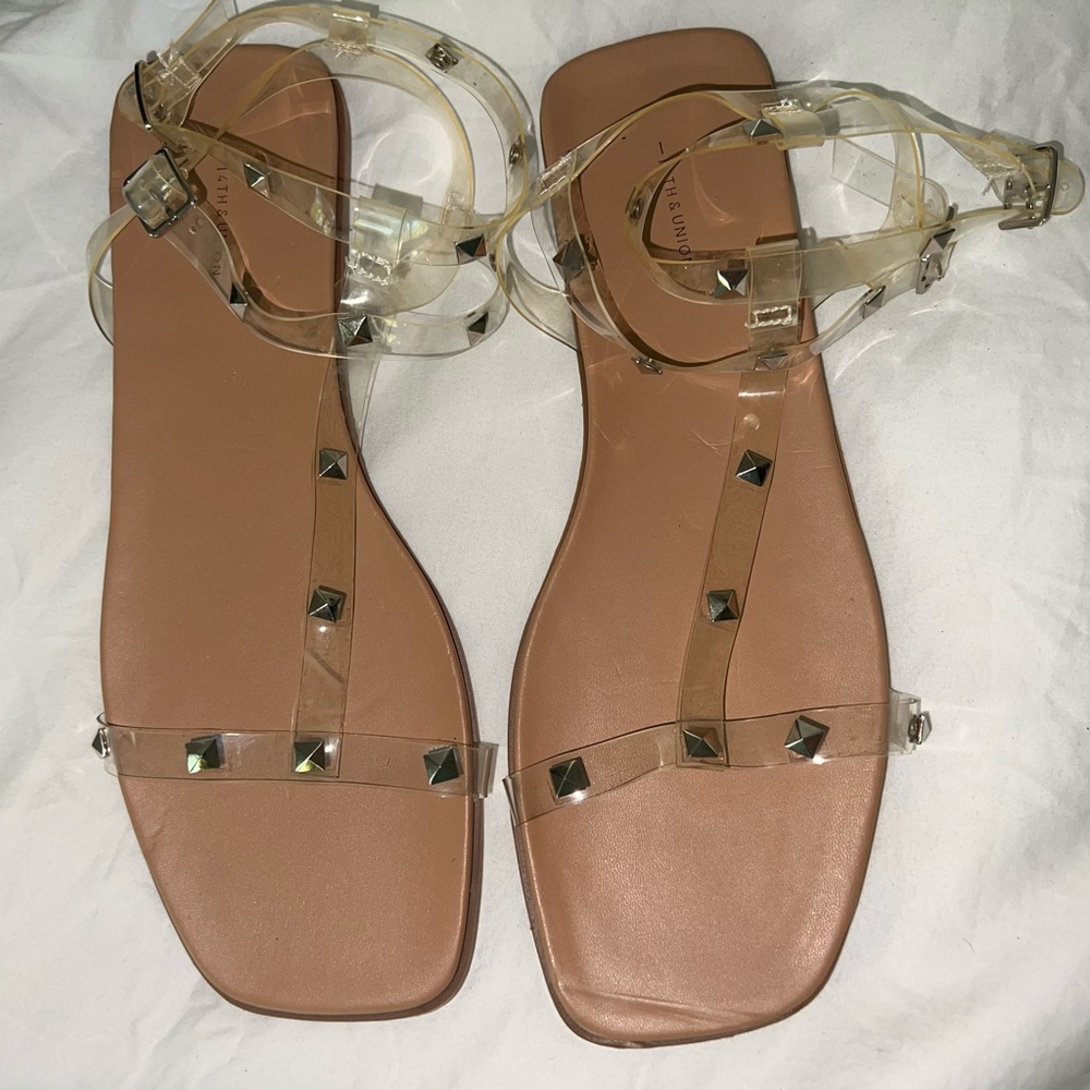 Women's 14th & Union Tan Sandals with Studded Straps